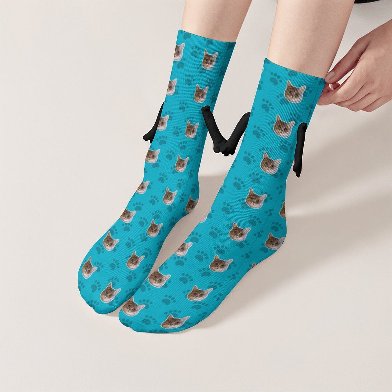 WEPRINTMESocksCustom Pet Face Holding Hands Socks
